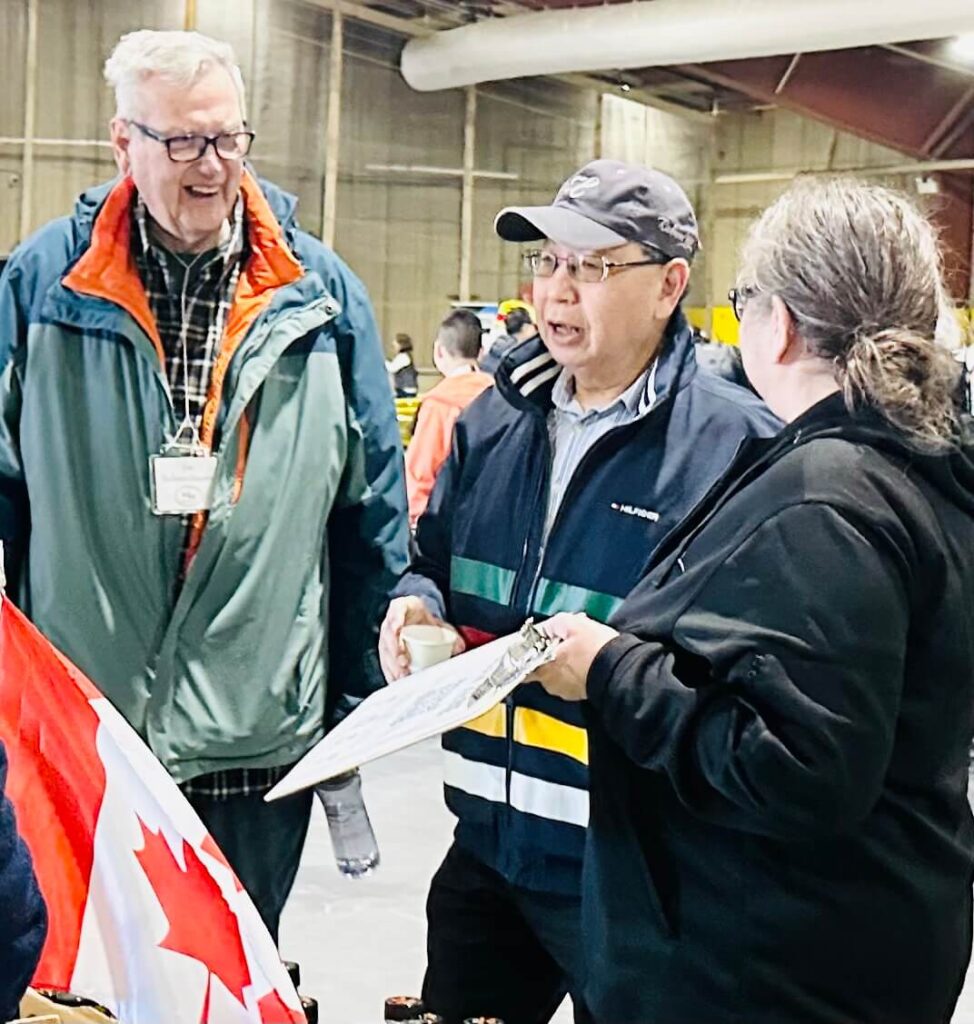 Godwin Chan Richmond Hill Deputy MayorEngaging the President of Richmond Hill Historical Society and staff on the heritage subject